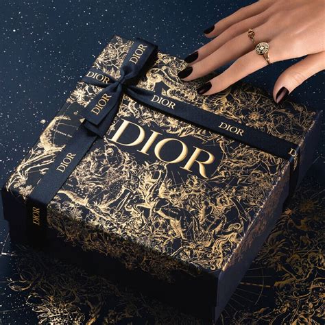 dior geeft gratis cadeaus weg|Dior Gifts .